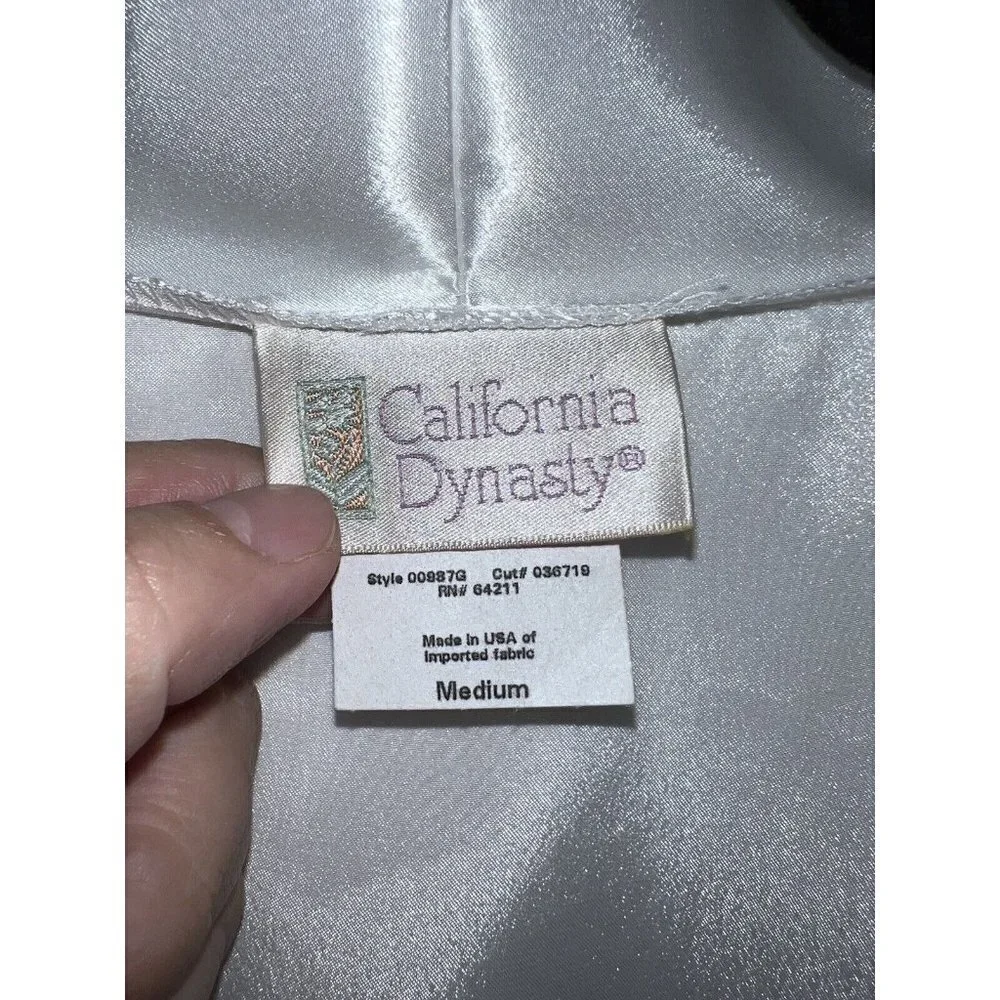 Vintage CALIFORNIA DINASTY White Satin Sexy Bridal Kimono Robe Embellished